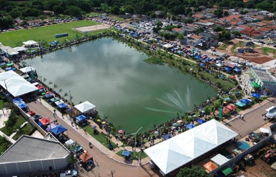 Pesca em lago de Pontal é proibida após suspeita de comercialização de peixes por populares